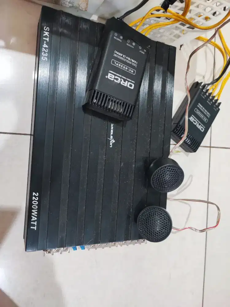 Power Skeleton SKT4235 2200W