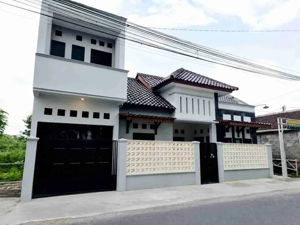 rumah siap huni tepi jalan strategis di gedongan