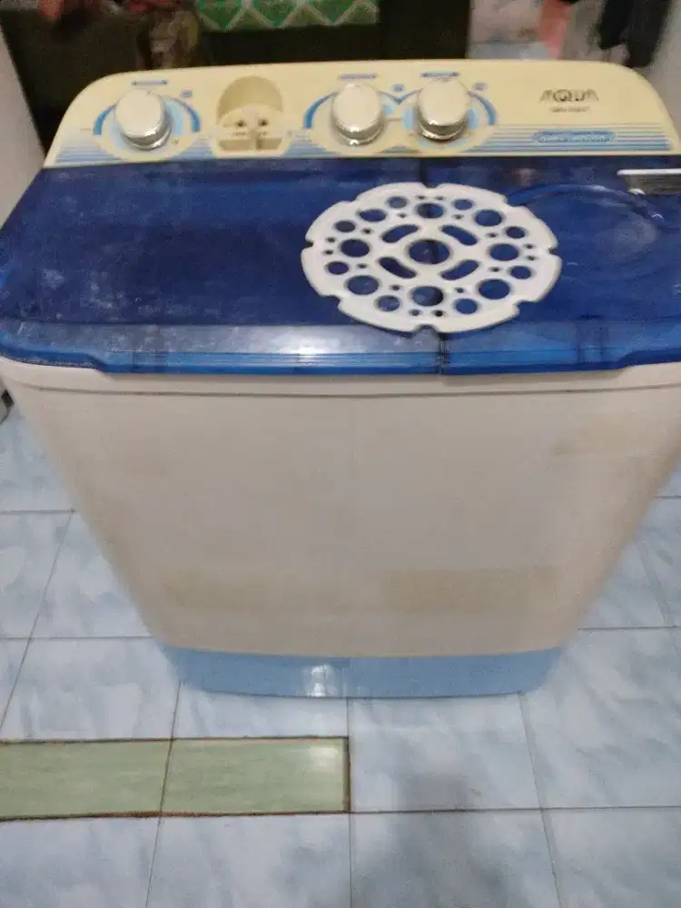 Bismillah dijual mesin cuci Aqua normal
