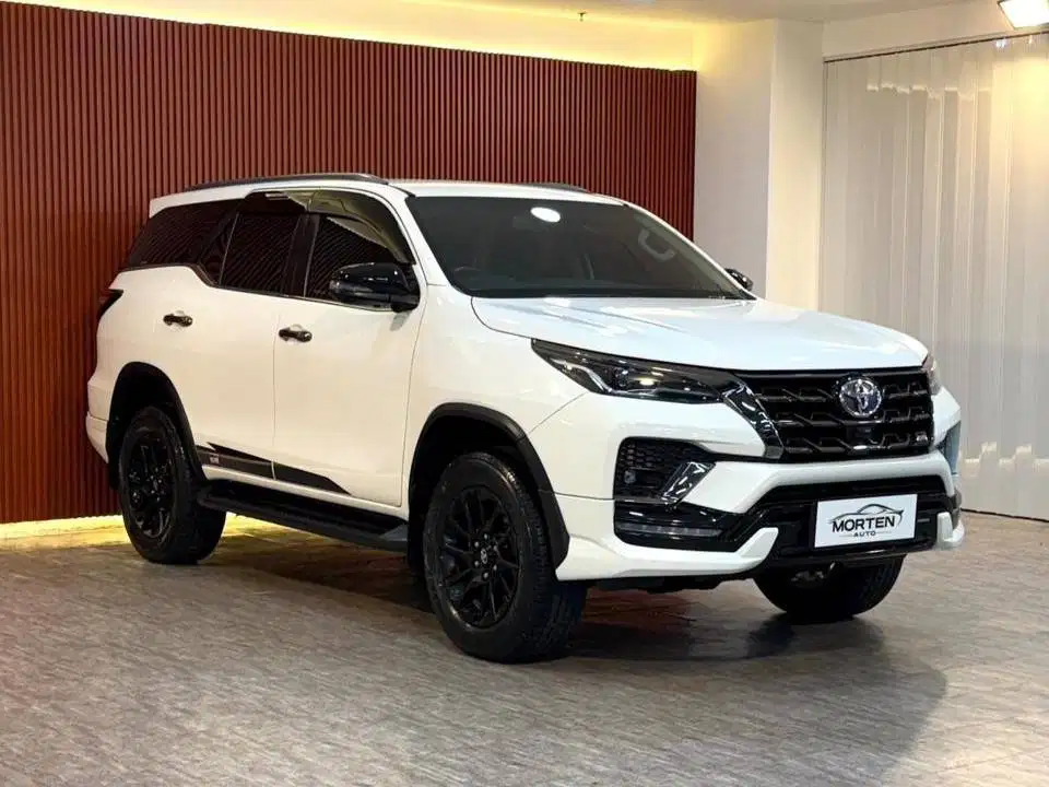 [Low Km 25 ribuan!!!] Toyota Fortuner 2.8 GR Sport 4x2 2023