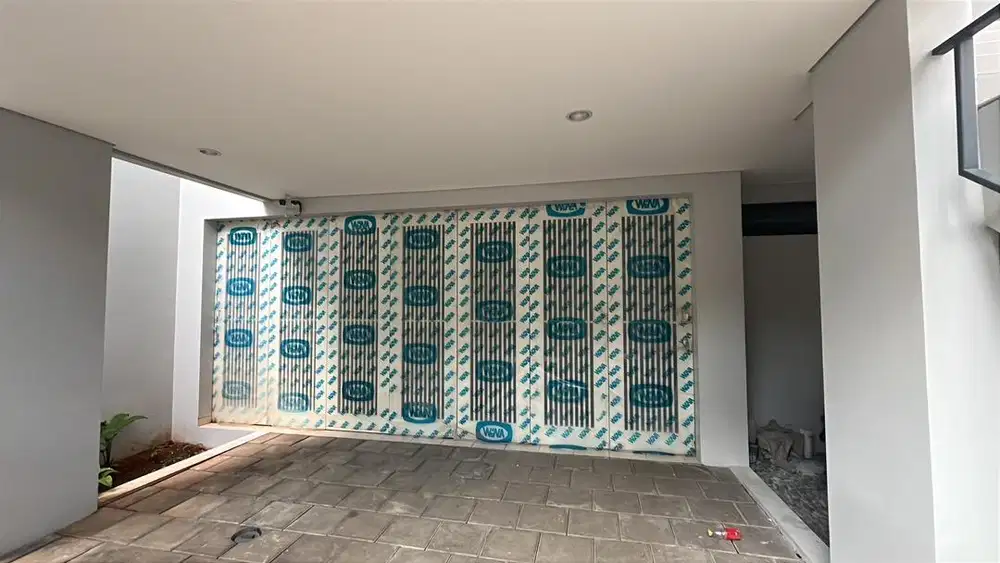 Pintu garasi merk wina