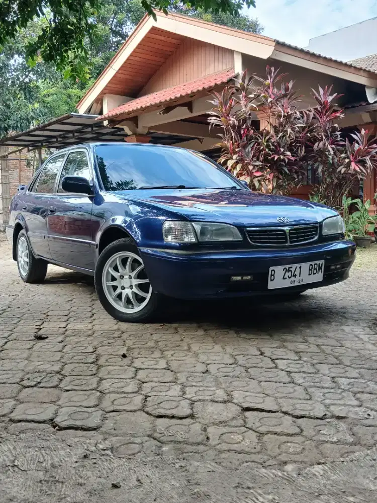 Toyota Corolla 2000 Bensin