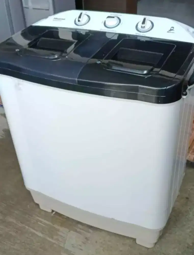 Mesin cuci 2 tabung Hisense 7kg