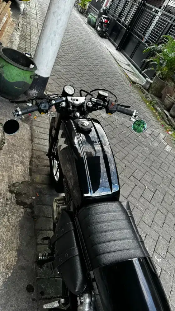 Jual cepat motor custom caferacer (BU)