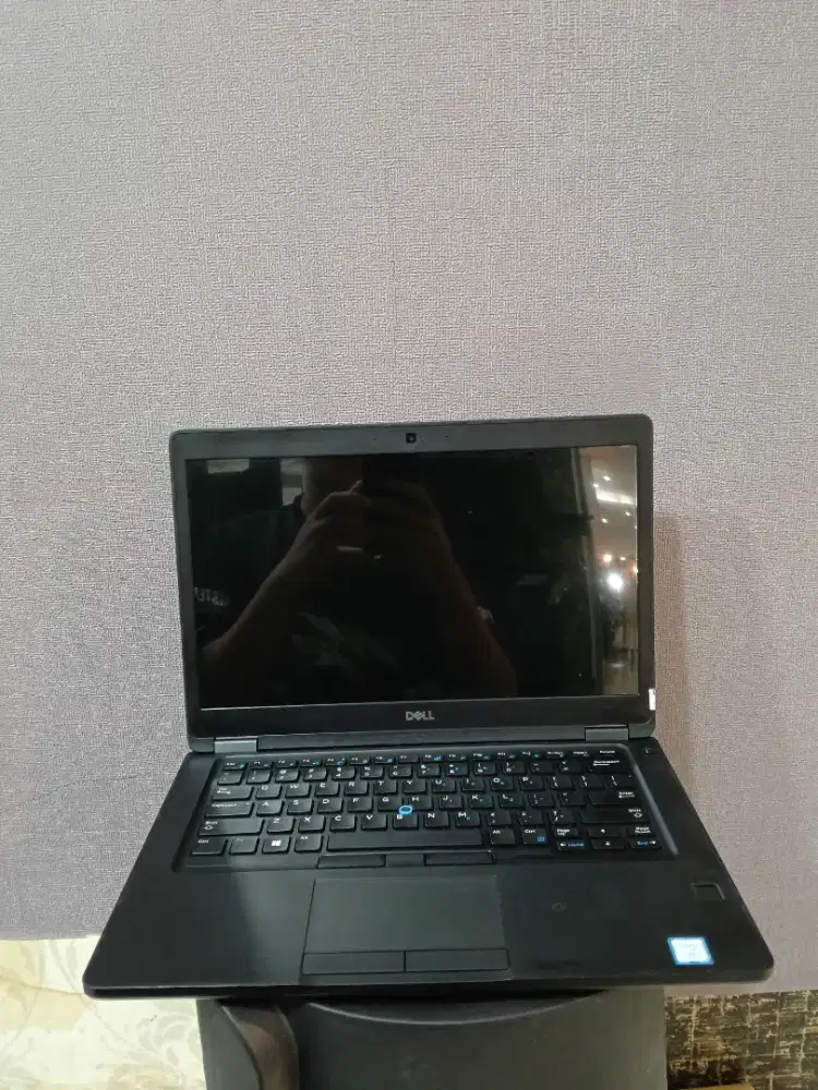 Dell latitude 5490 Intel core i5 Gen 7 ram 8gb SSD 256GB