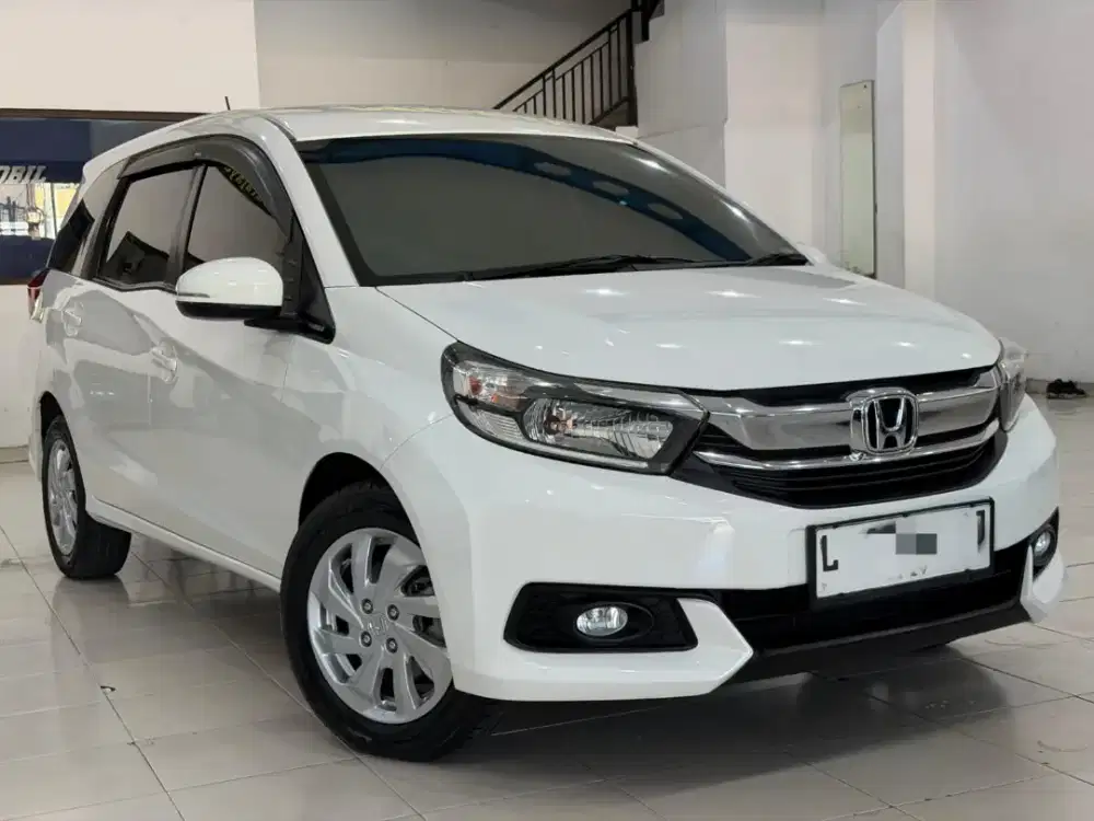Honda Mobilio E 2018 Matic Putih Favorit Tanpa PR