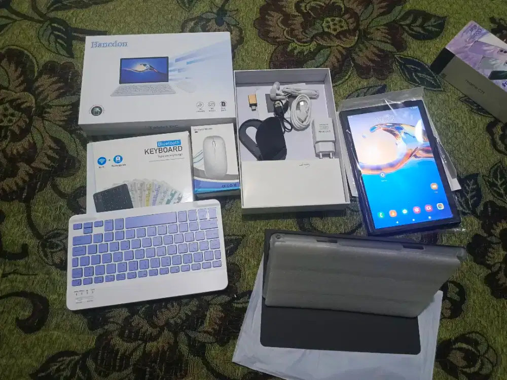 Di jual Tab pc baru ram 16 GB rom 1 TB kencang