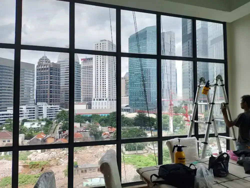 Sedia pasang kaca film berwarna dan sticker kaca es sunblast bermotif