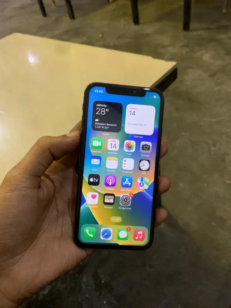 Iphone x 64gb lengkap fullset