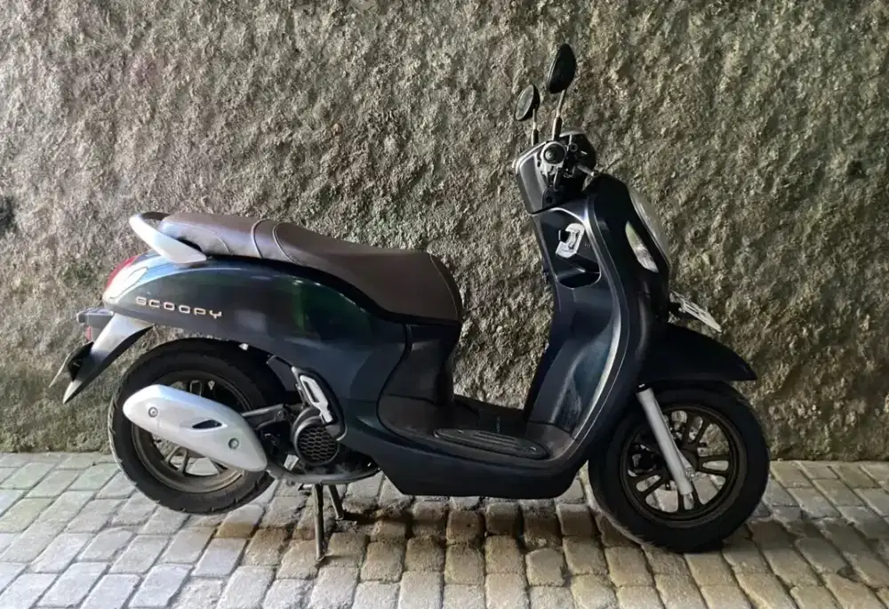 Scoopy prestige tahun 2023 keyless