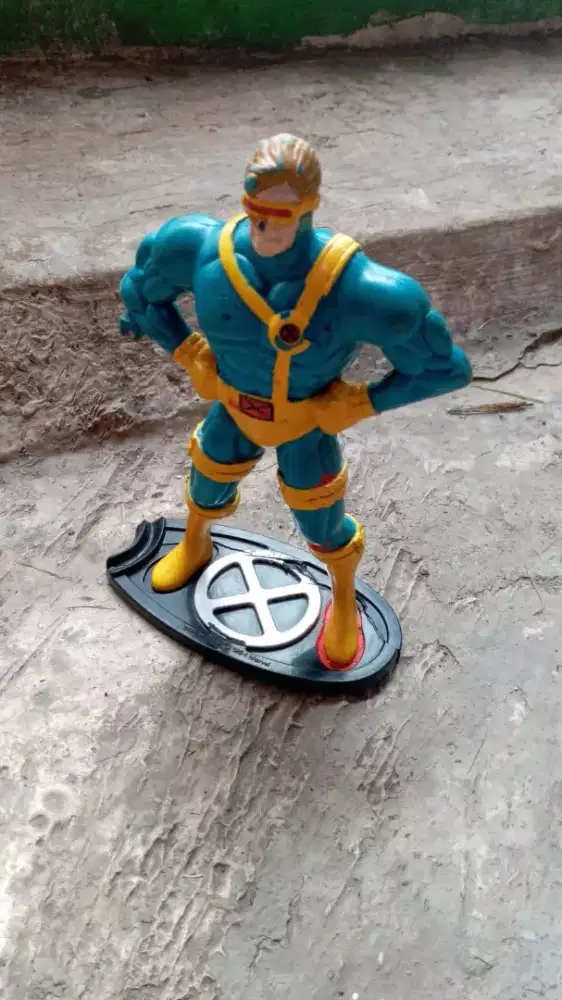 Dinosaurs dan X men