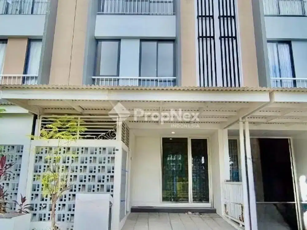 DISEWAKAN RUMAH OAKWOOD ROYAL RESIDENCE 3KT 3LT SEMI FURNISH DEKAT TOL PAKUWON MALL
