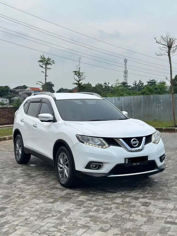 Nissan X-Trail 2015 Bensin