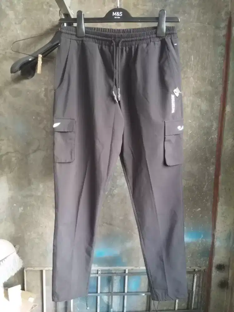 Celana Olahraga Training
