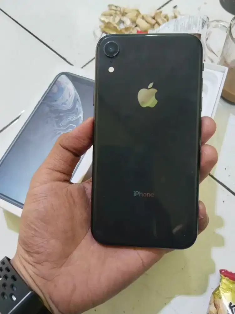 IPHONE XR 128GB IBOK