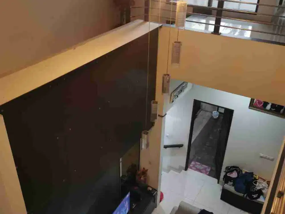Rumah Cantik Minimalis Dijual Di Taman Kopo Indah 3