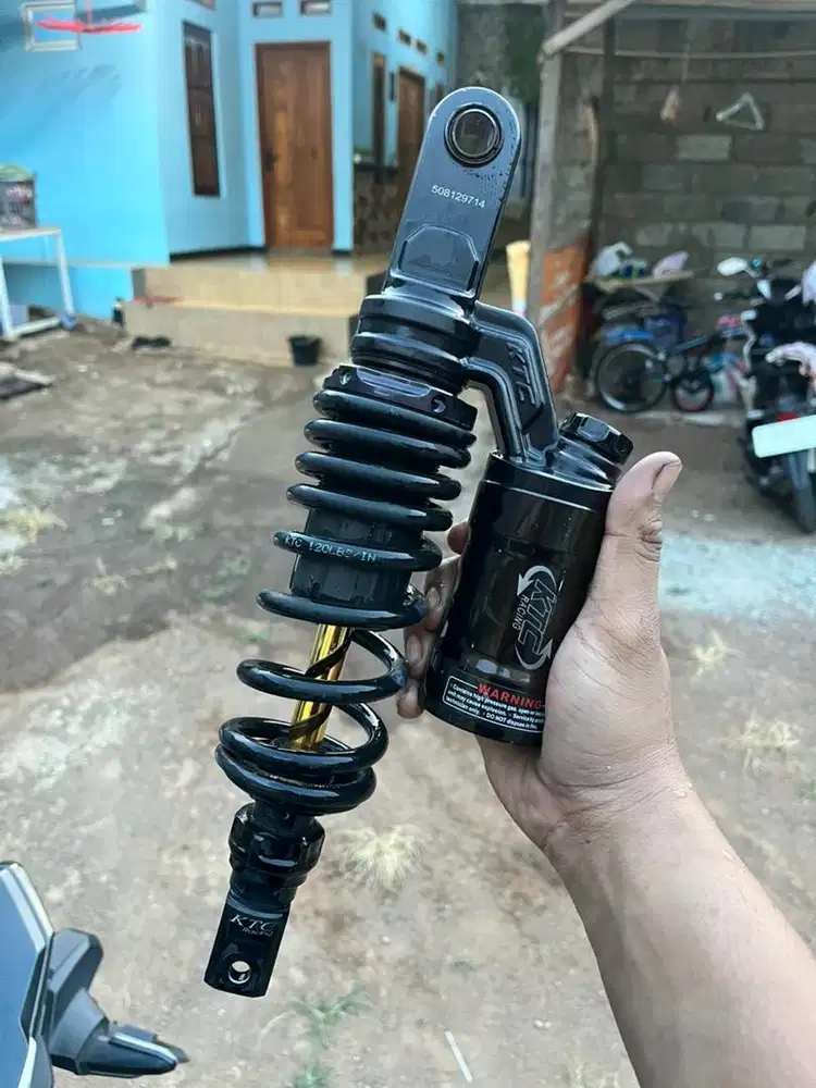Shock belakang KTC Extream