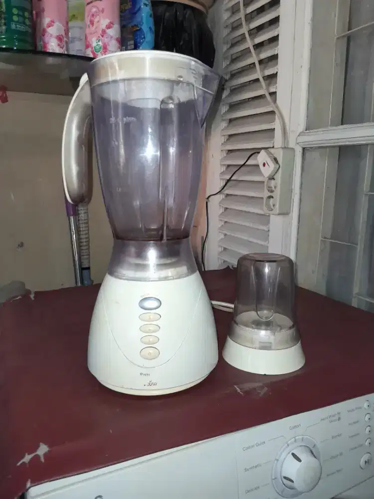 Jual blender philips type HR 1791