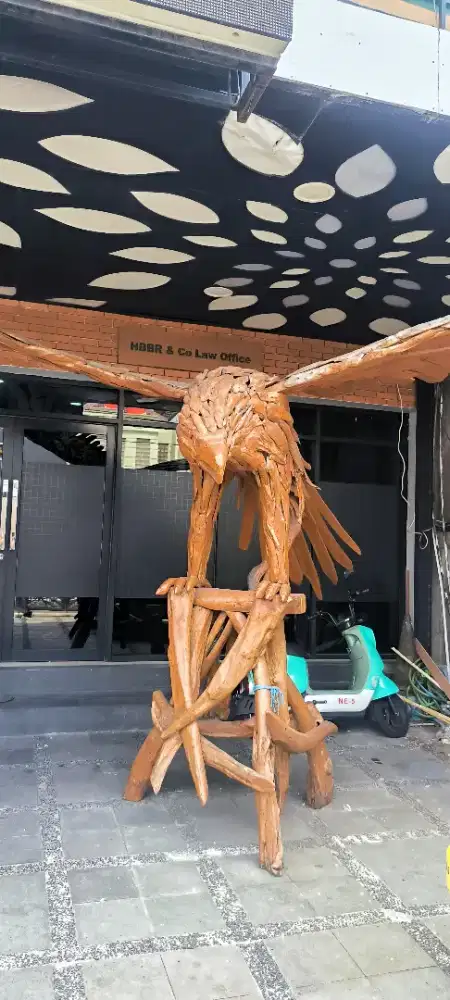 Patung Burung Elang