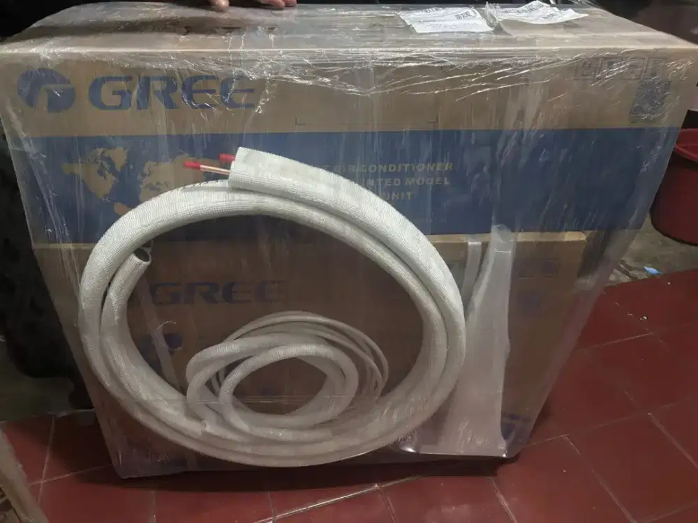 AC GREE 1PK KOMPLIT DENGAN PIPA BARANG BARU