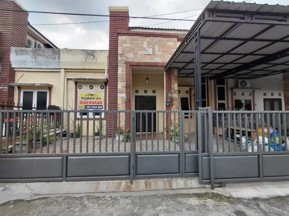 Dikontrakkan Rumah Asri 3 KT / 2 KM – Lingkungan Tenang & Bebas Pengap