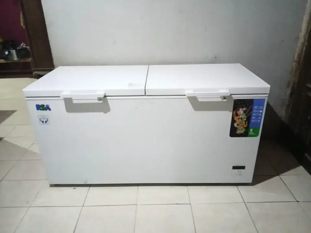Frezzer box 600L RSA