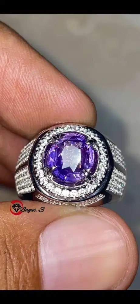 Natural Blue Sapphire No Heat 2.33 Ct