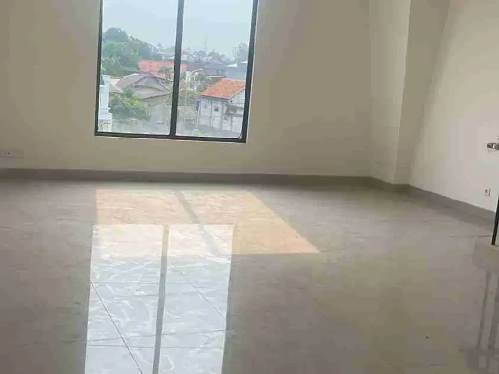 sewa Ruko baru & bagus citra garden Bintaro jalan utama  Tangerang selatan