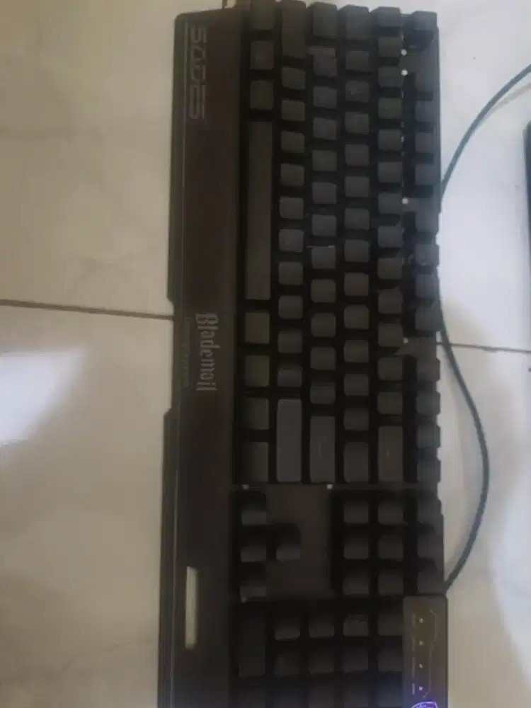 Keyboard Gaming Sades Blademail