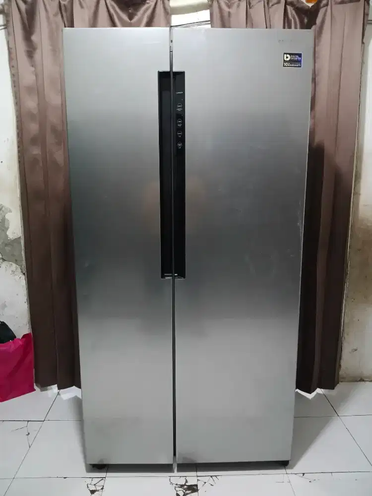 Dijual kulkas side by side samsung kapasitas 700ltr