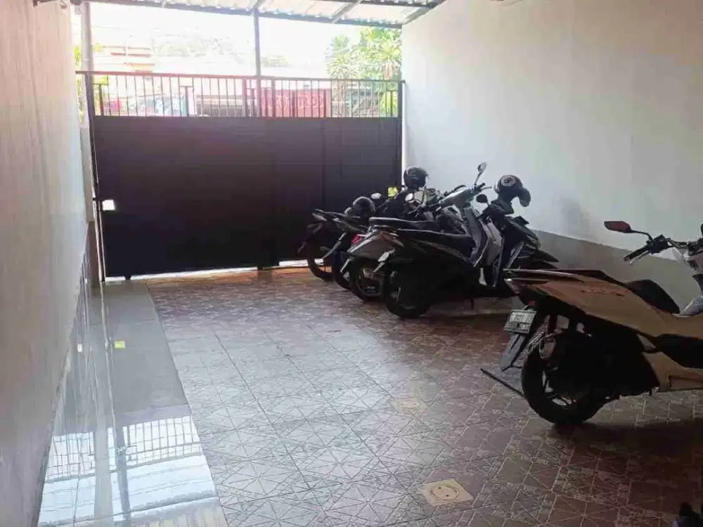 Dijual Kost Putri 18+1 Kamar Dijual Full Furnish Raya Karah Jambangan Surabaya