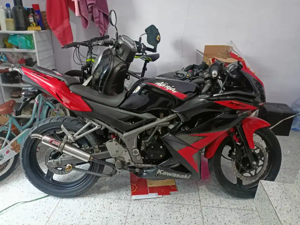 Ninja rr 2014 merah