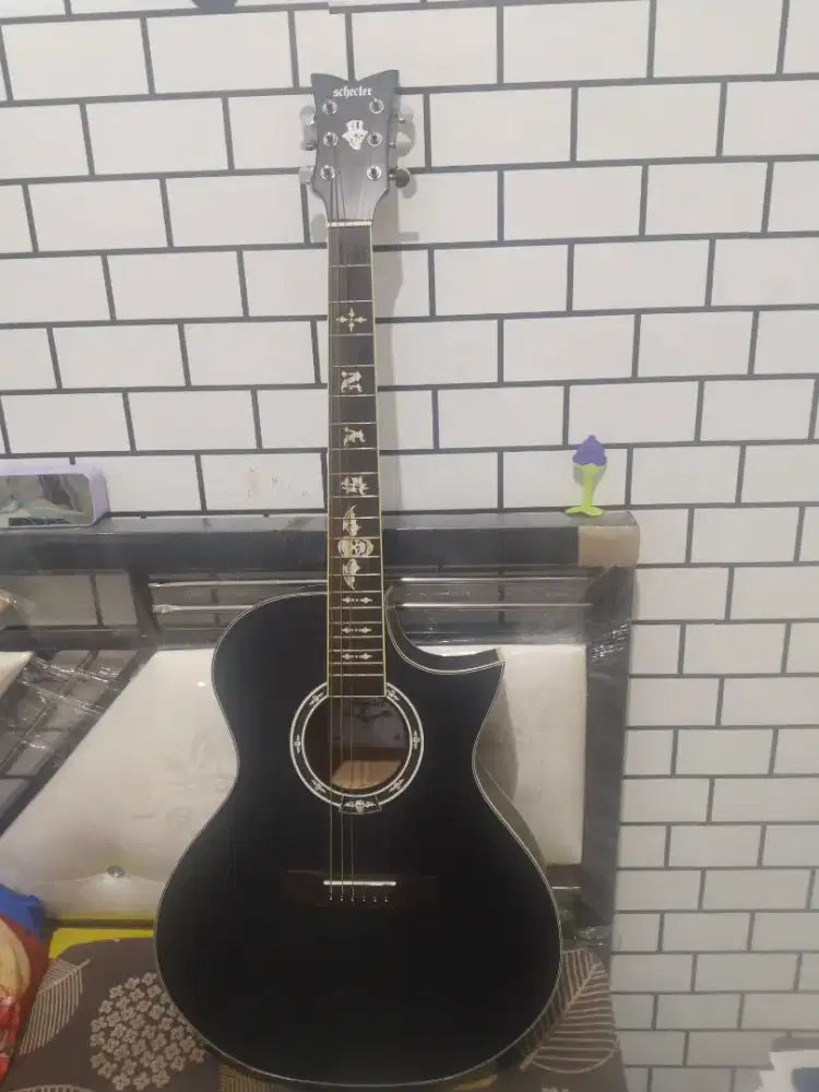 Gitar akustik tuner elektrik kondisi mulus