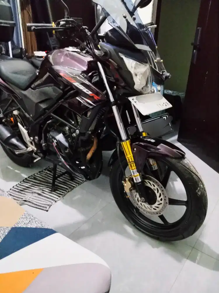 Honda CB 150R Like New Motor Simpanan Taat Pajak