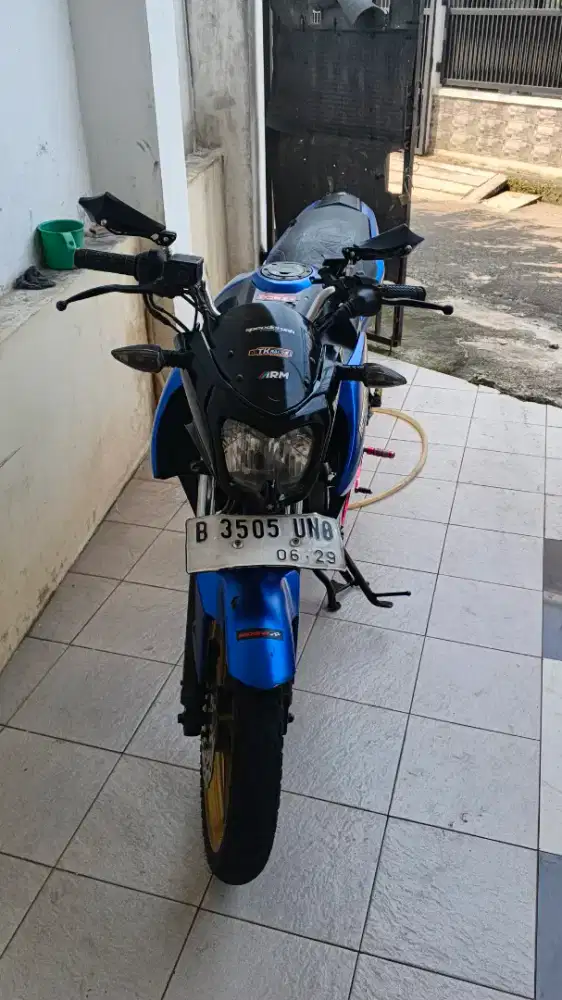 Jual motor Vixion nvl