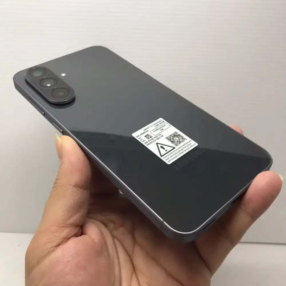 Samsung a56 5g black