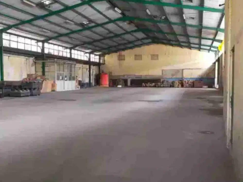 Jual Gudang SHM Siap Pakai di Holis Bandung | LT 1.600 m² Akses Kontainer 40 Ft