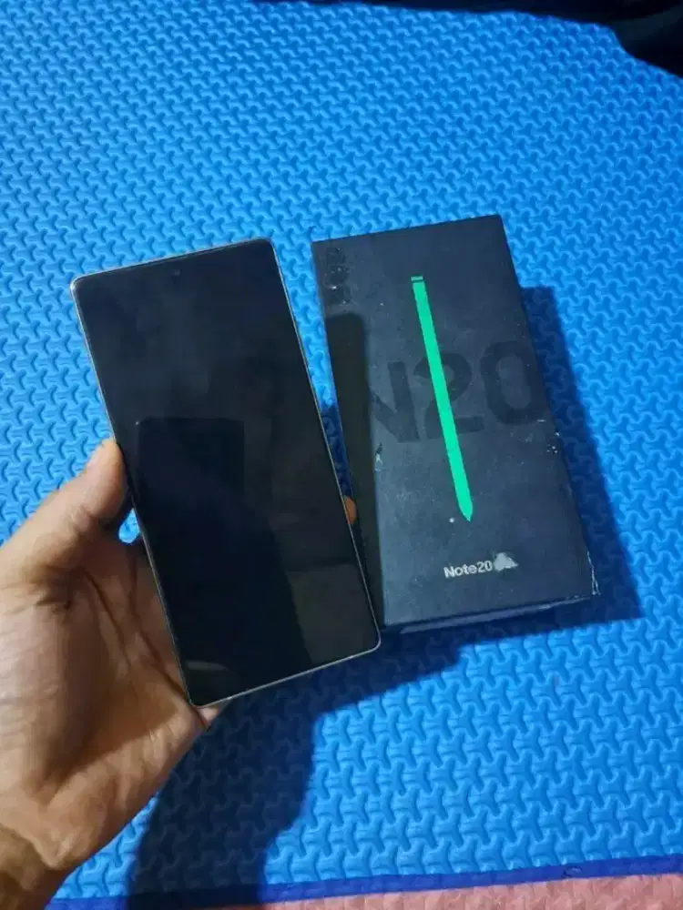 Samsung note 20 8/256gb