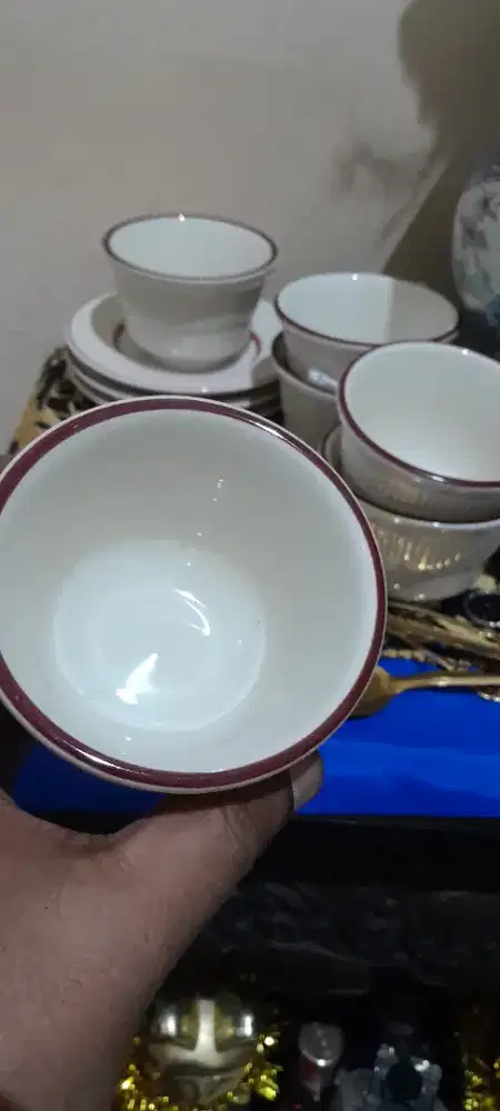 Cangkir 6 buah bekas