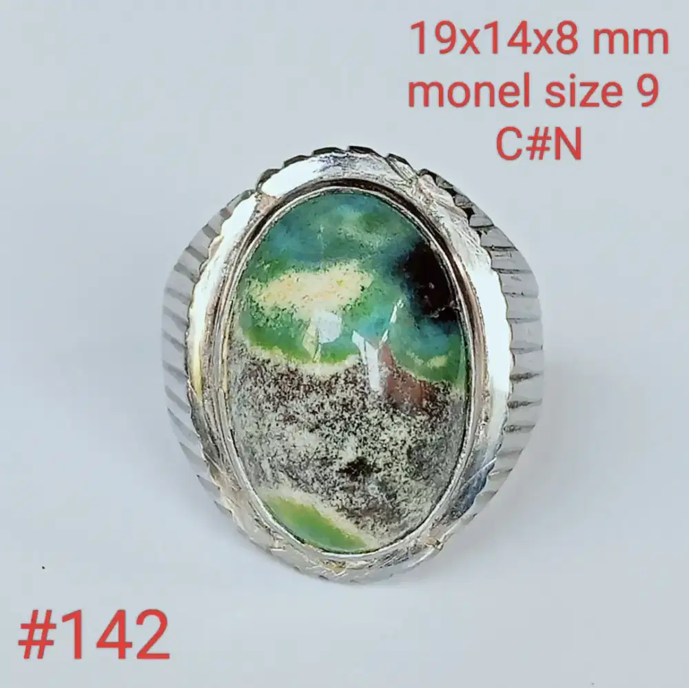 Batu natural bacan kembang