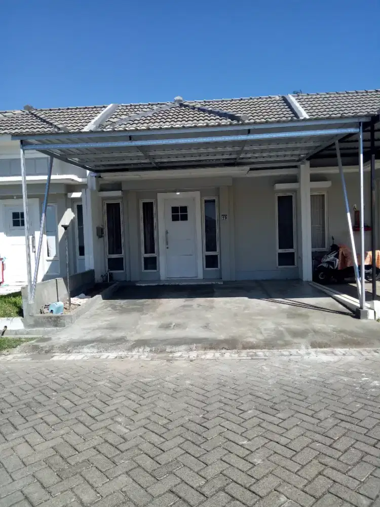Disewakan rumah tanjung bunga kompleks amarilys