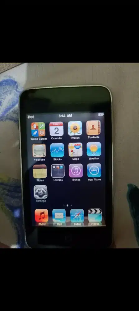 Dijual Ipod Touch Gen 2 unit Only 8GB