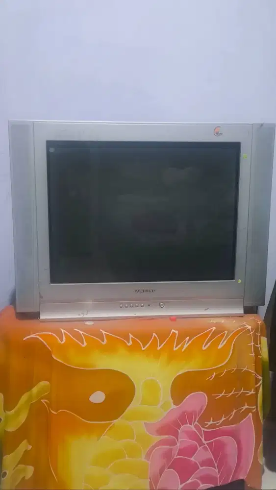 Televisi tabung flat 29 inch