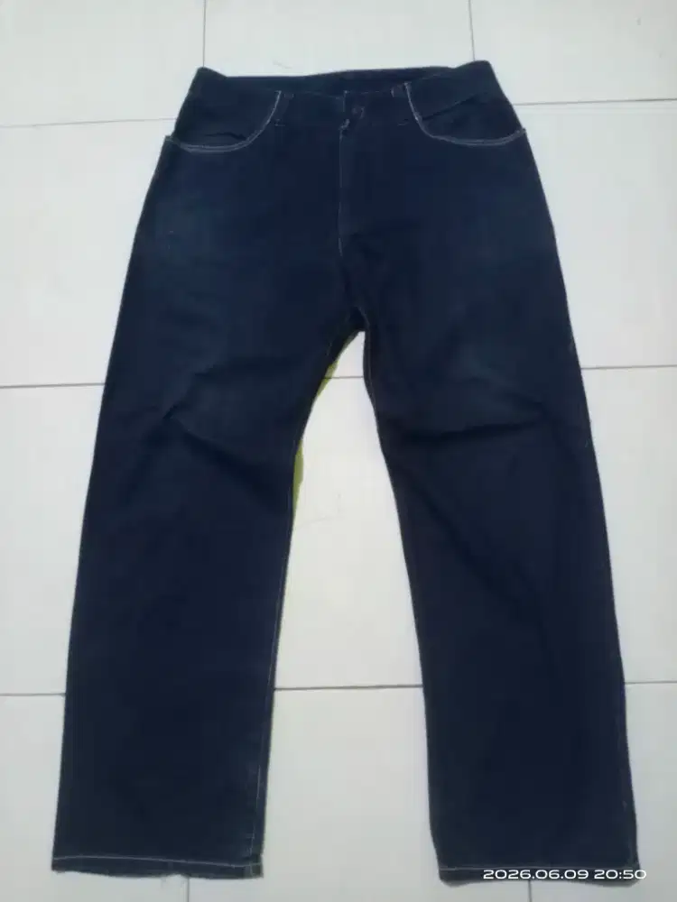 Celana jeans pria Levis Straight Fit Button Zipper Dark Indigo