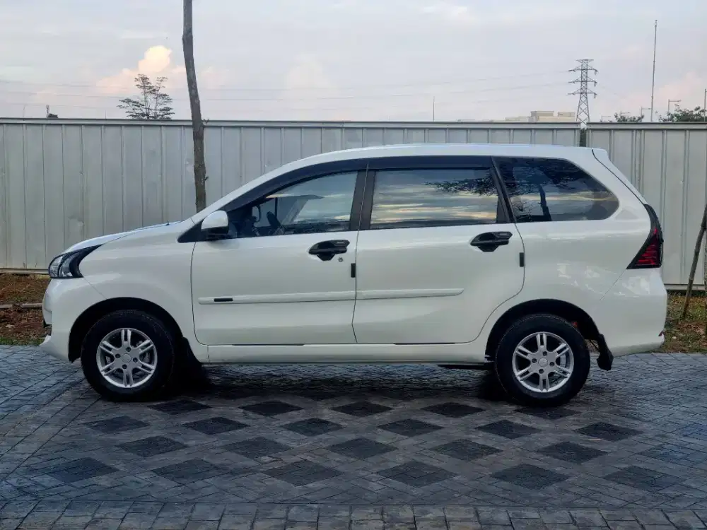 Grand new XENIA X barong