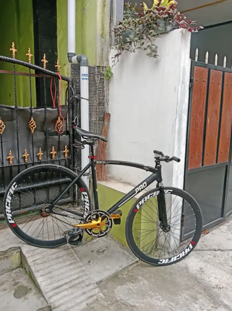 SEPEDA FIXIE PRO RIDE ON ALLOY