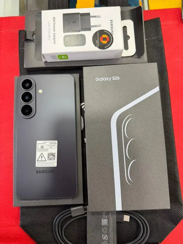 Samsung S26 5G 12/256GB Garansi Sein 10Bln