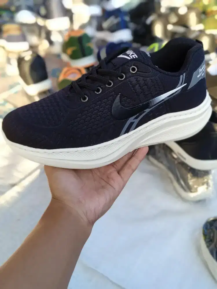 NEW SEPATU NIKE PREMIUM