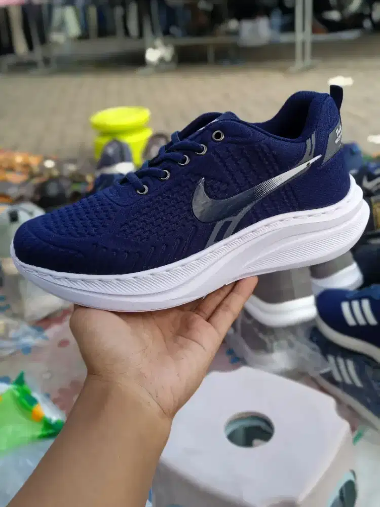 NEW SEPATU NIKE PREMIUM