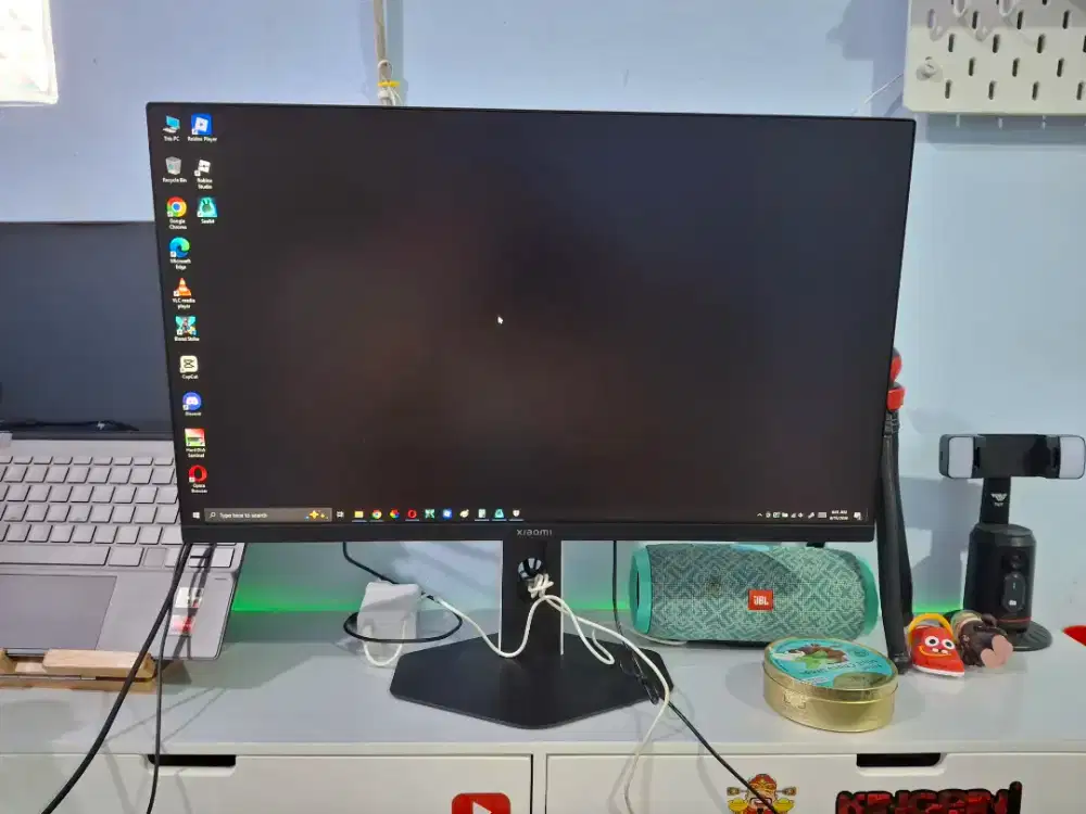 Xiaomi Monitor Gaming G24i 2026 FHD 200Hz Fullset Likenew Garansi ON